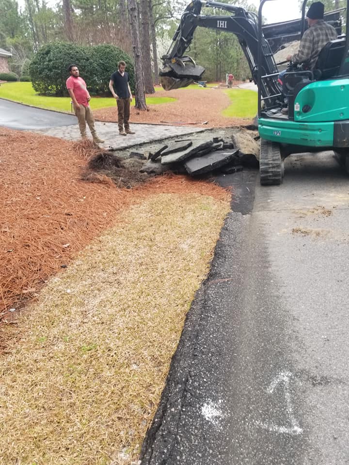 Excavation work for driveway pavers